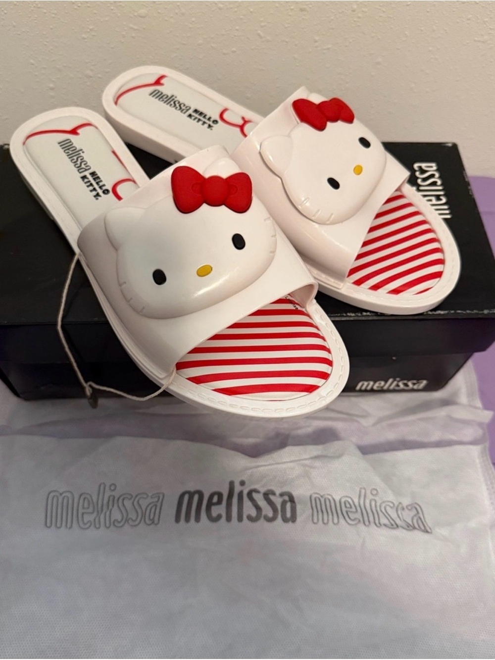 Melissa White & Red Hello Kitty Slip-On Sandals